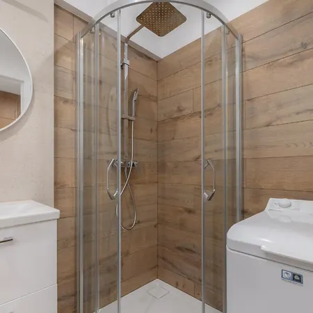 City Centre Modern 1-bedroom By Ecru Wwa61 Appartement *